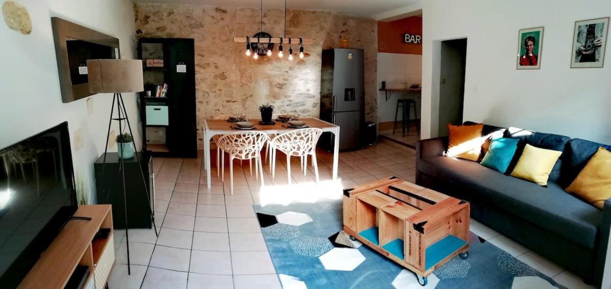 Apartment Duplex Liberte-grande Terrasse-clim-quartier Roquette