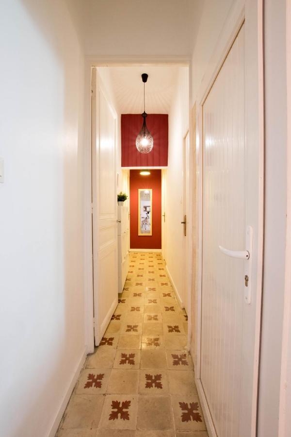 Apartment Duplex Liberte-grande Terrasse-clim-quartier Roquette Arles